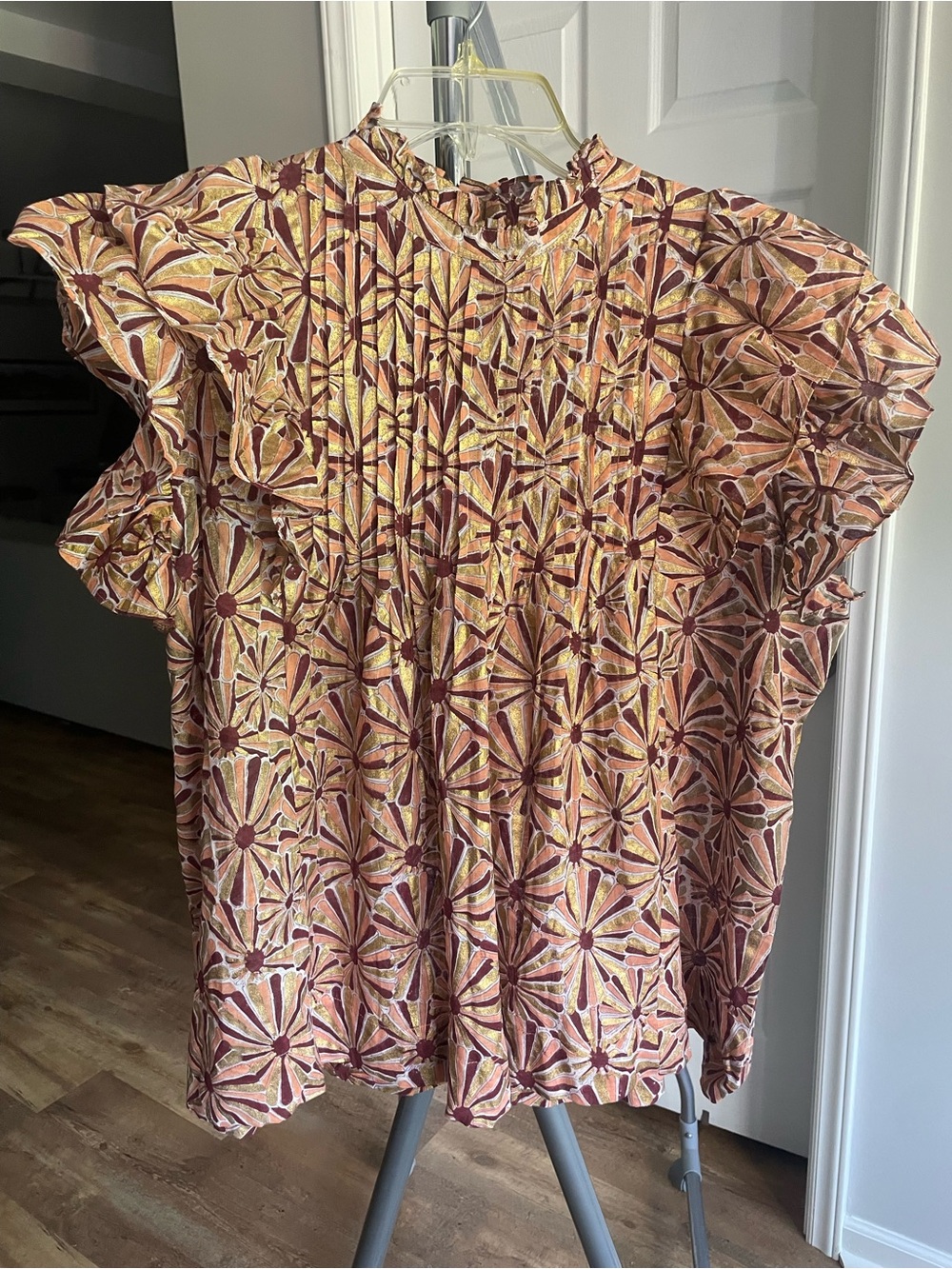 Oliphant Floral Ruffle Sleeve Top in Rust and Gold